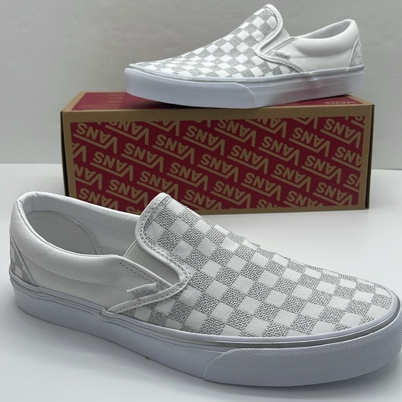 Vans WMNS Checkered Classic Slip-On Sneakers Metallic True WhiteVN000CT5W00